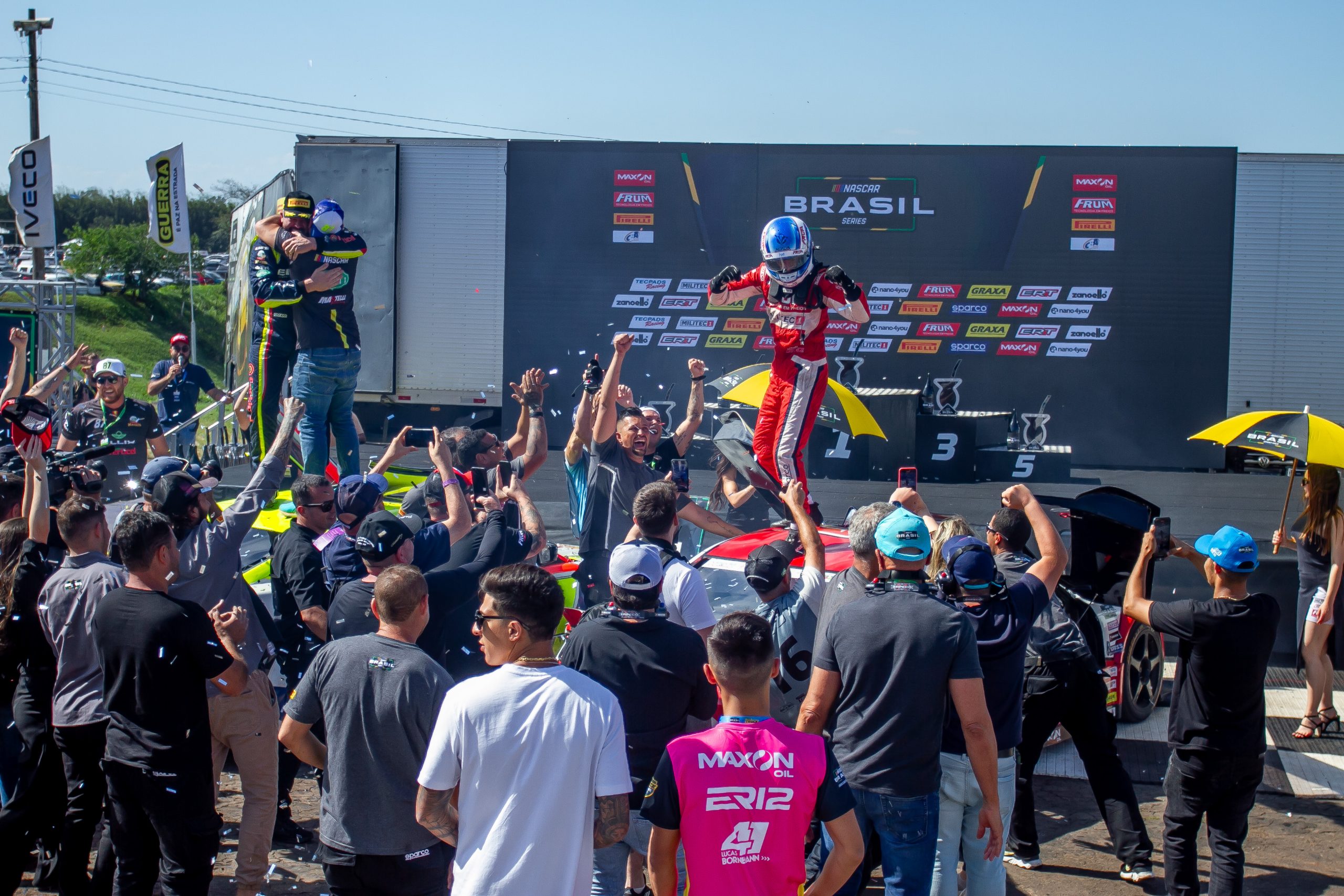 NASCAR Brasil: Campeões brasileiros são confirmados nas últimas voltas da Match Point de Tarumã