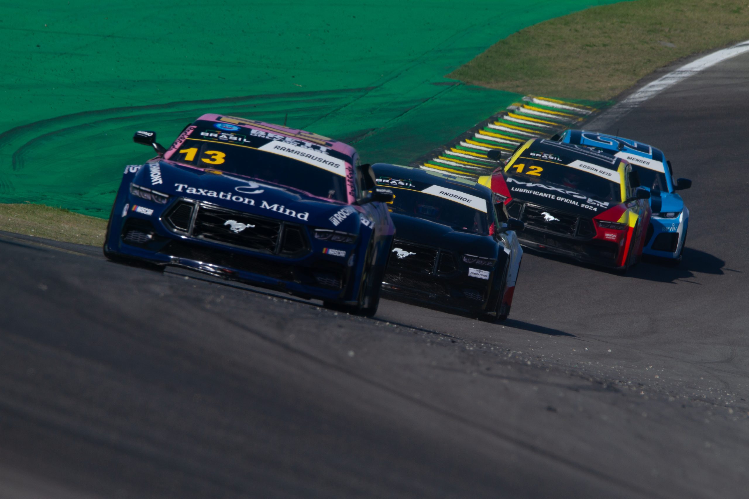 Pilotos se preparam para encarar a grande novidade da NASCAR Brasil Series 2024: primeiro circuito oval do país.