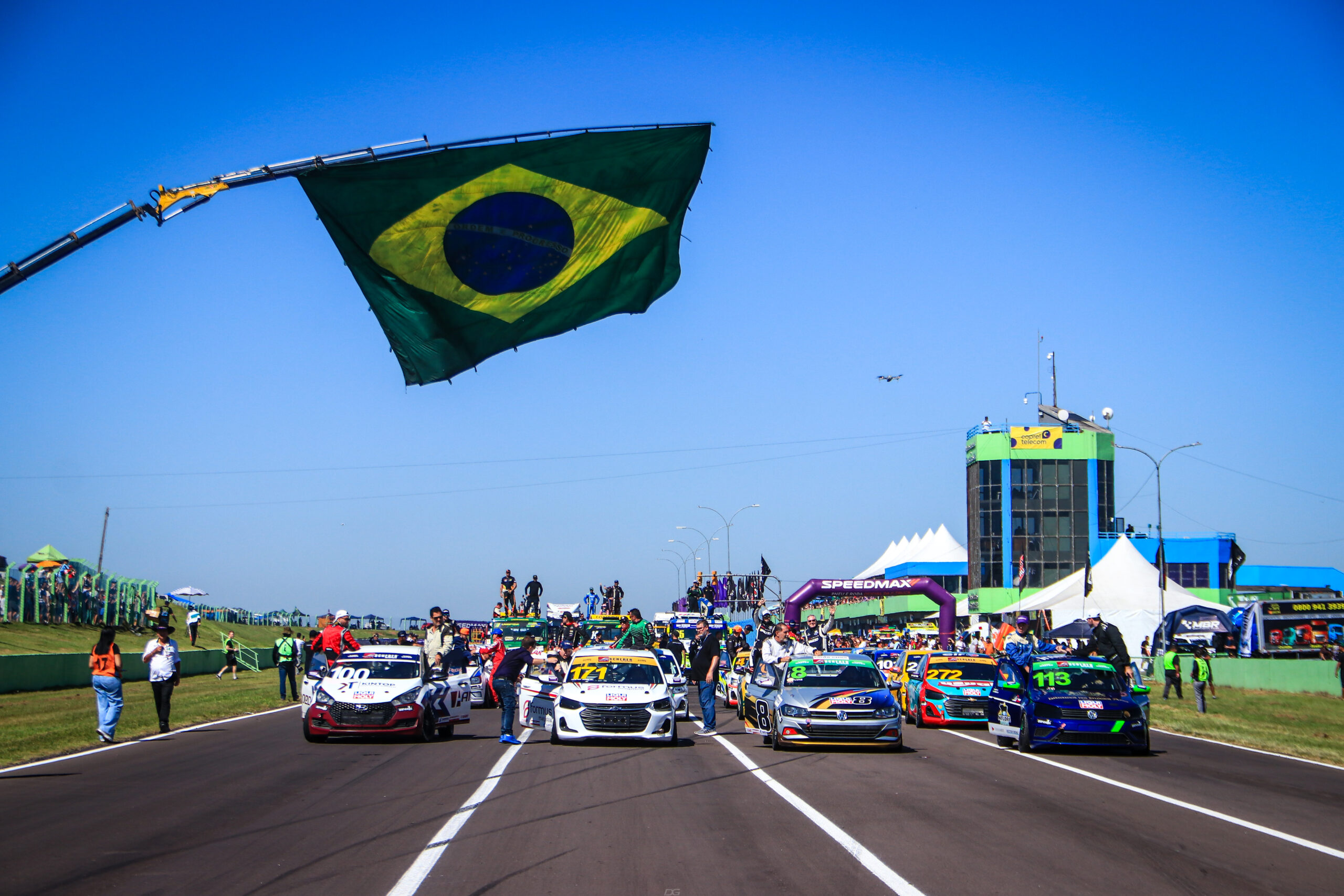 Dobradinha da Roger Racing nas duas corridas da segunda etapa do MBR em Santa Cruz do Sul