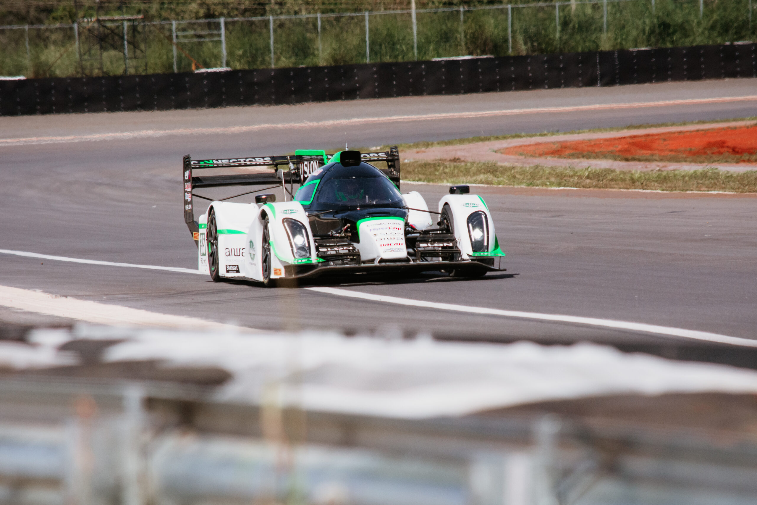 Endurance Brasil: Queirolo e Muffato abrem 2026 entre os três melhores em Brasília
