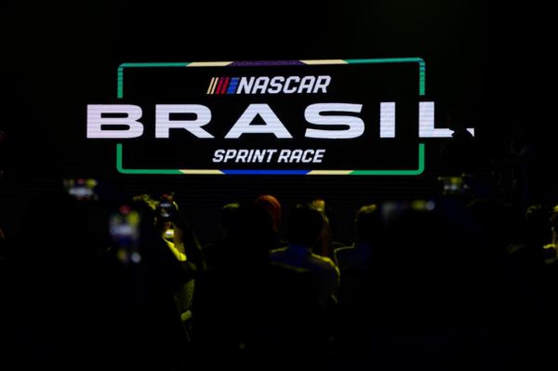 415762_1040067_nascarbrasilsprintrace2022_dudabairros_festadelanA_amento_011468_web_