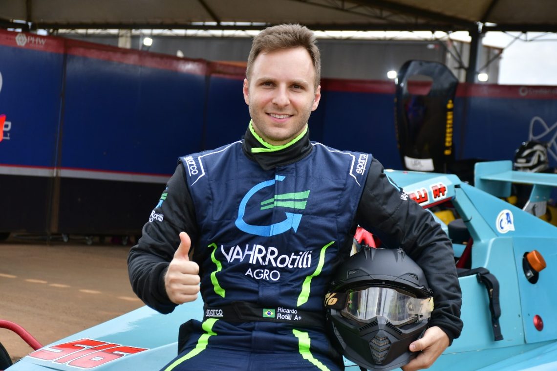 WhatsApp Image 2025-12-02 at 23.23.49